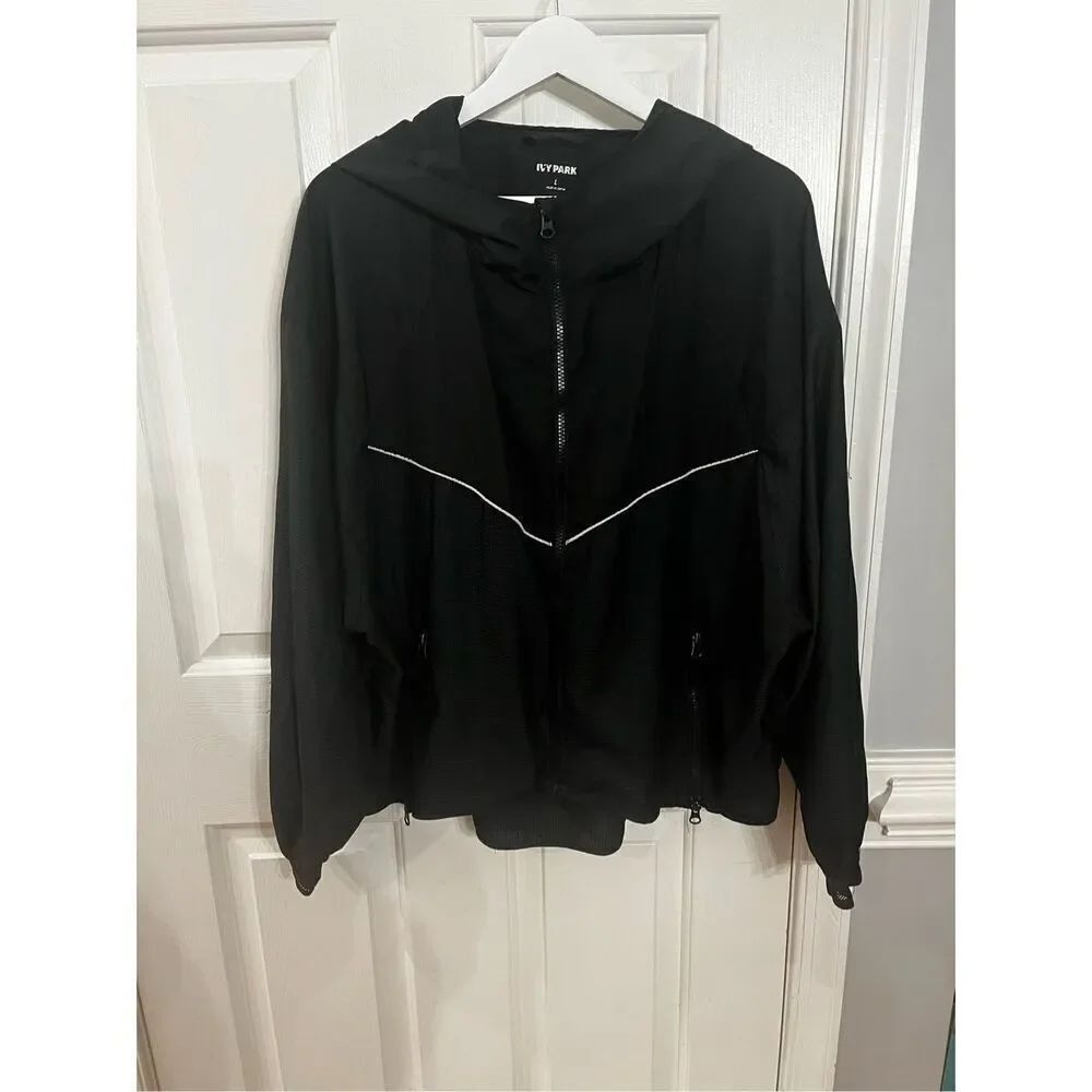 Ivy Park Black Mesh Weathered Windbreaker sz L